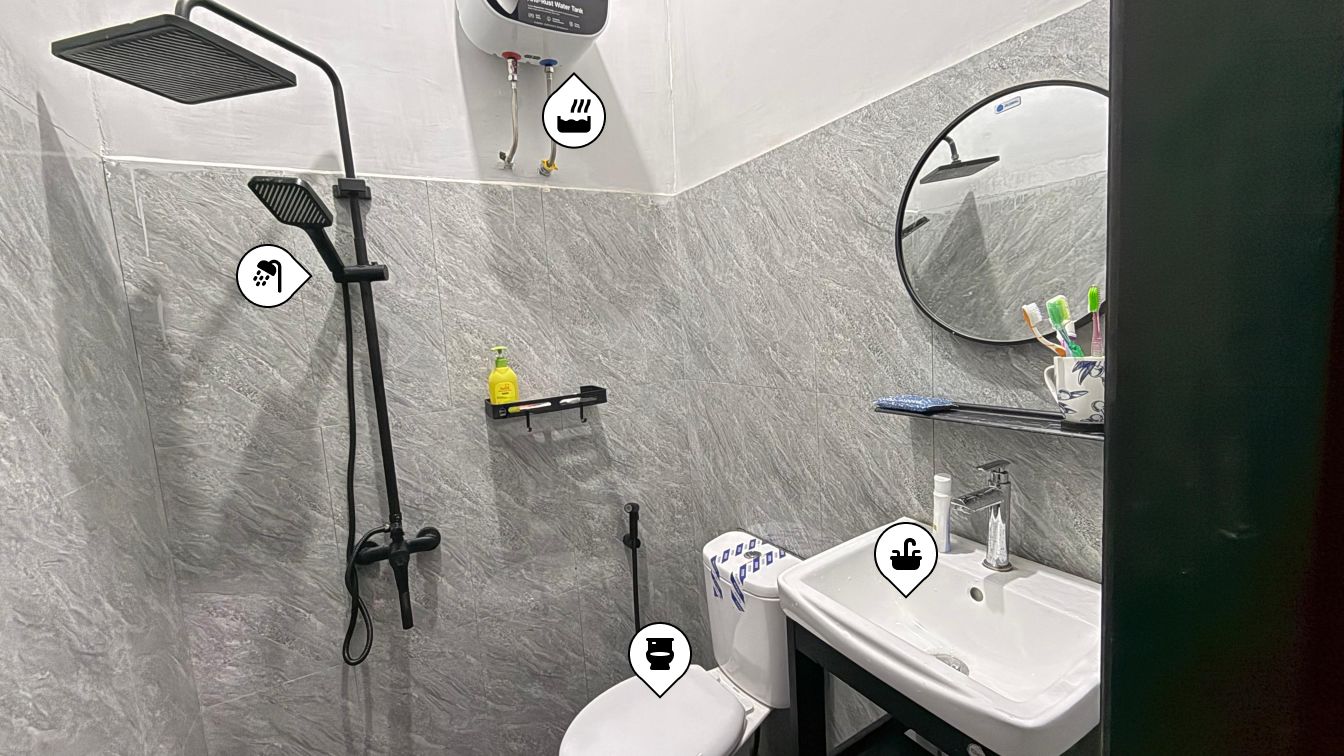 Kos Ta. Kos dengan toilet kamar mandi premium, lengkap, wc duduk, shower, air hangat, wastafel.